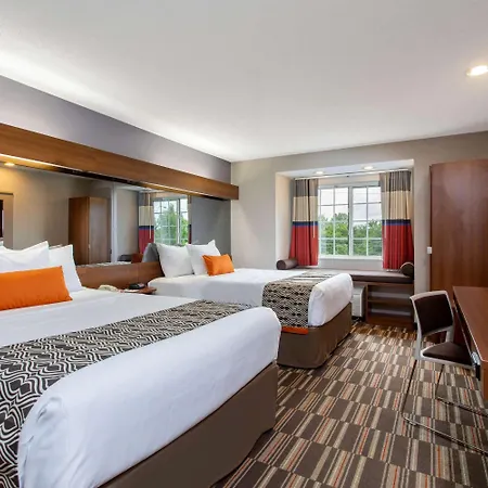 Microtel Inn & Suites By Wyndham Philadelphia Airport-2
